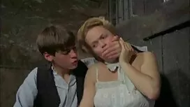 Pornovideos: Mädchen Gummi-Spielz ...