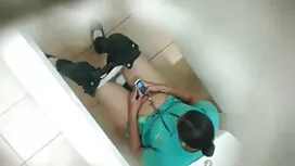 Pornovideos: Mädchen Erbrechen mi ...