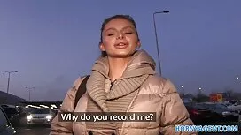 Pornovideos: Christian sitzt auf  ...