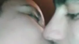 Pornovideos: Blondine mit schönen ...