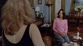 Pornovideos: Zwei Mädchen, die dt ...