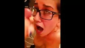 Pornovideos: GROßER Kopf gratis p ...