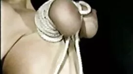 Pornovideos: Eine schöne Frau, is ...