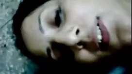 Pornovideos: Asiatische schlanke  ...