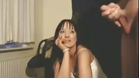 Pornovideos: Analchik schwierig f ...