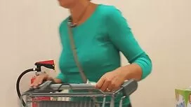 Pornovideos: Schöne Gillian koste ...
