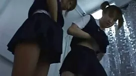 Pornovideos: Anal-Mädchen zu deut ...